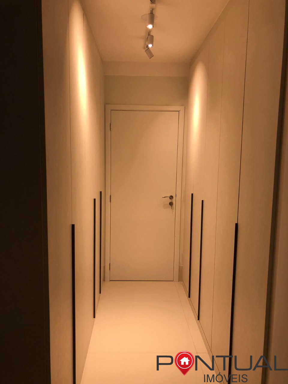 Apartamento venda ou aluguel em Marília de 3 Suítes Residencial Zurich Barbosa - 154m² Próximo Centro - Pontual Imóveis sua imobiliária em Marília