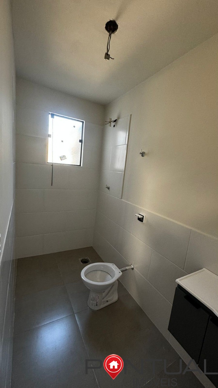 Casa espaçosa à venda em marília próxima ao centro. Venha vi