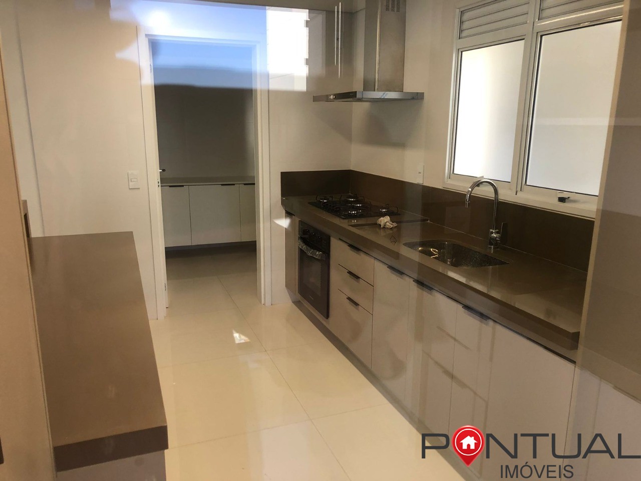Apartamento venda ou aluguel em Marília de 3 Suítes Residencial Zurich Barbosa - 154m² Próximo Centro - Pontual Imóveis sua imobiliária em Marília