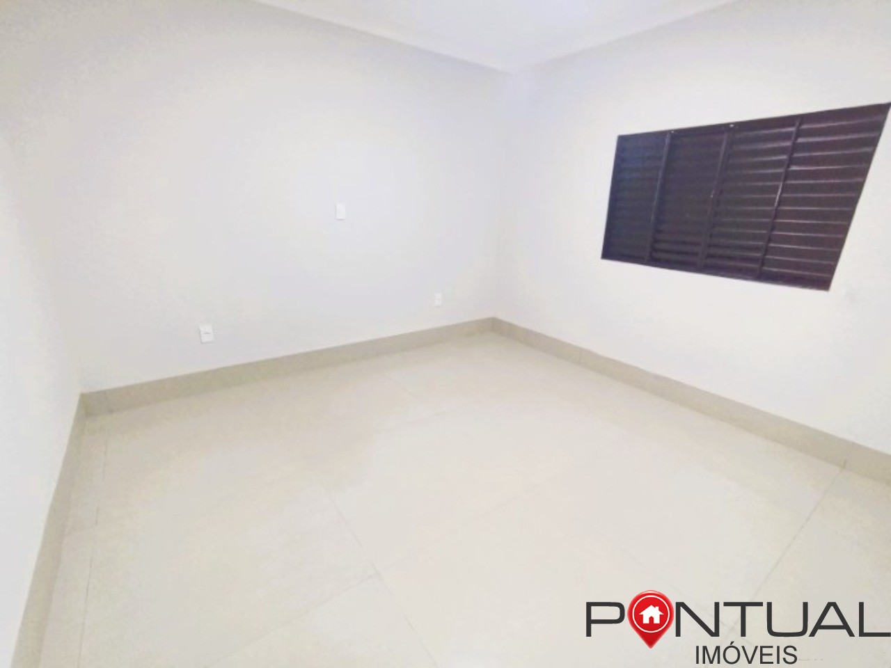Casa nova a venda na zona norte de marilia. Agende uma visit