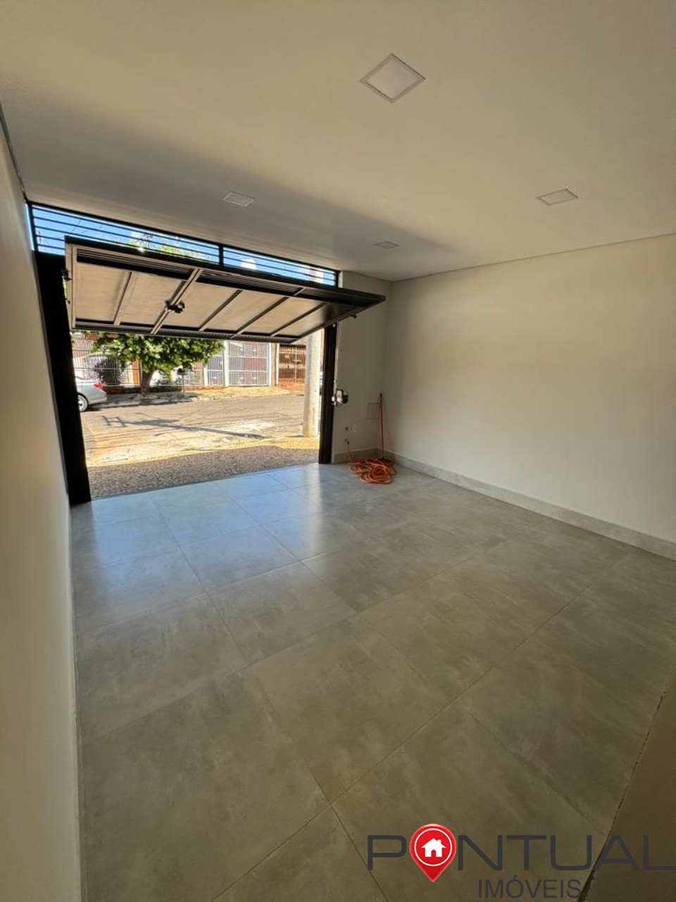 Casa nova à venda em marília-sp no jardim ohara. Venha visit