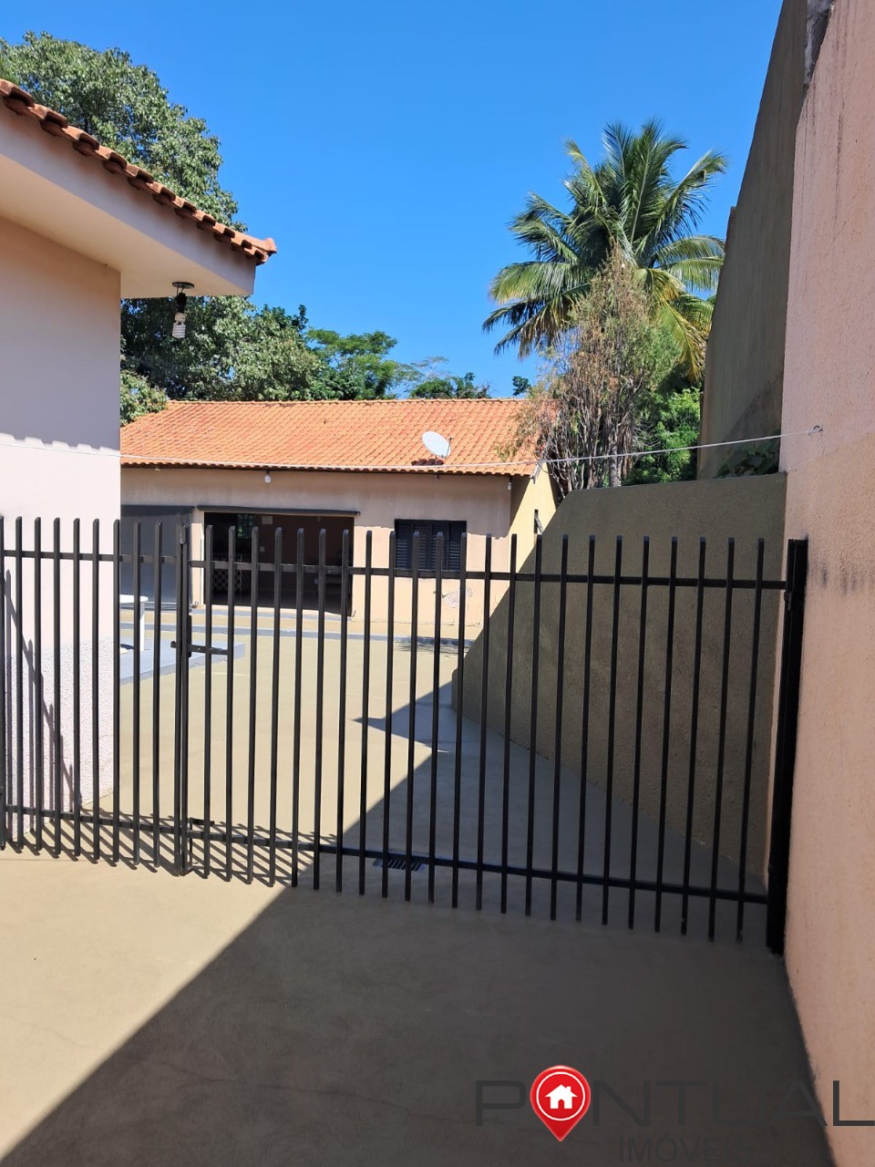 Imperdível casa à venda no centro de pompéia-sp: 3 quartos, 