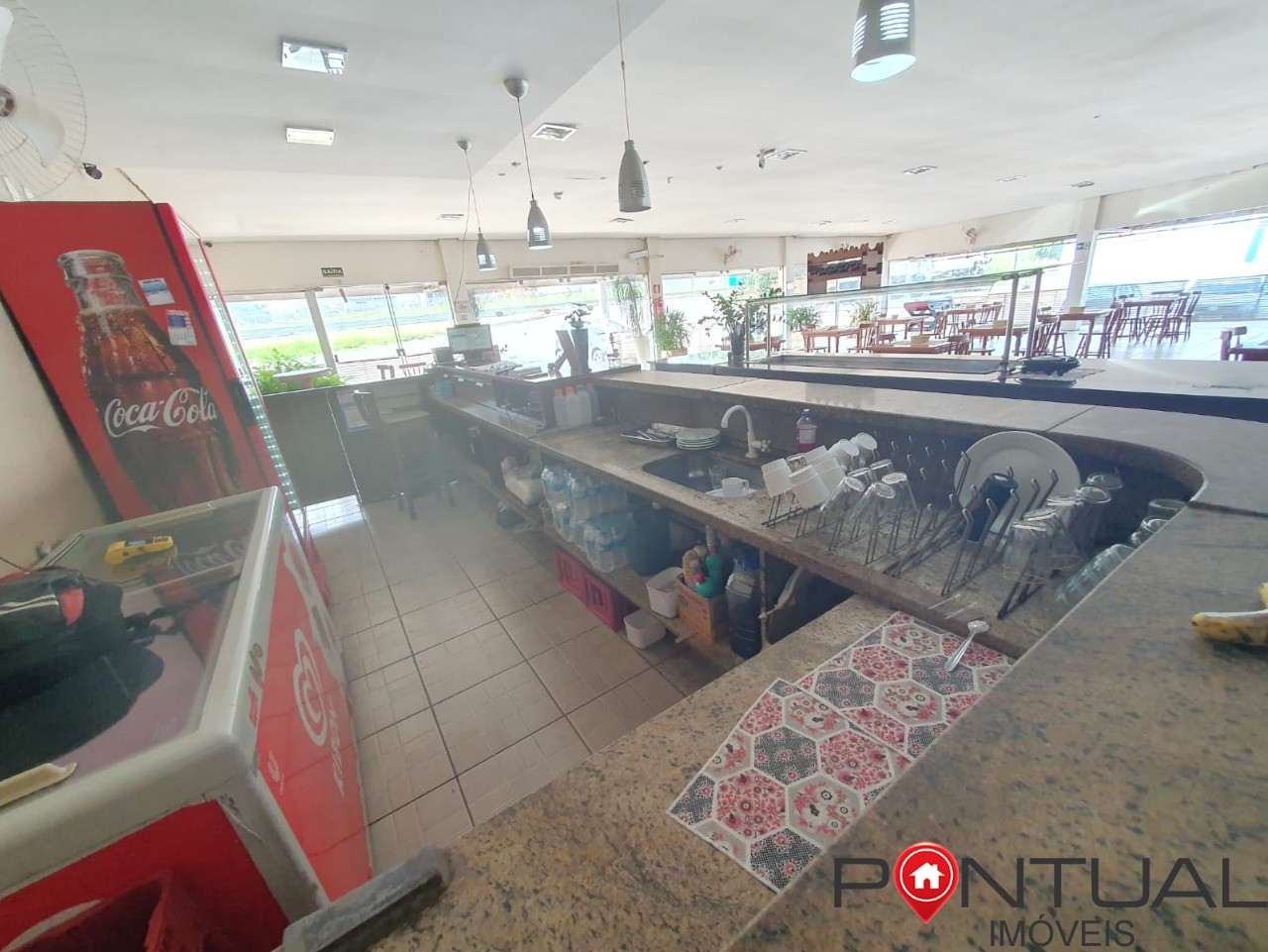Salão para alugar no Jardim Santa Antonieta em Marília-SP. Venha conhecer!