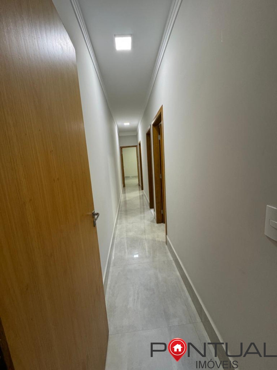 Casa nova à venda em marília-sp no jardim ohara. Venha visit