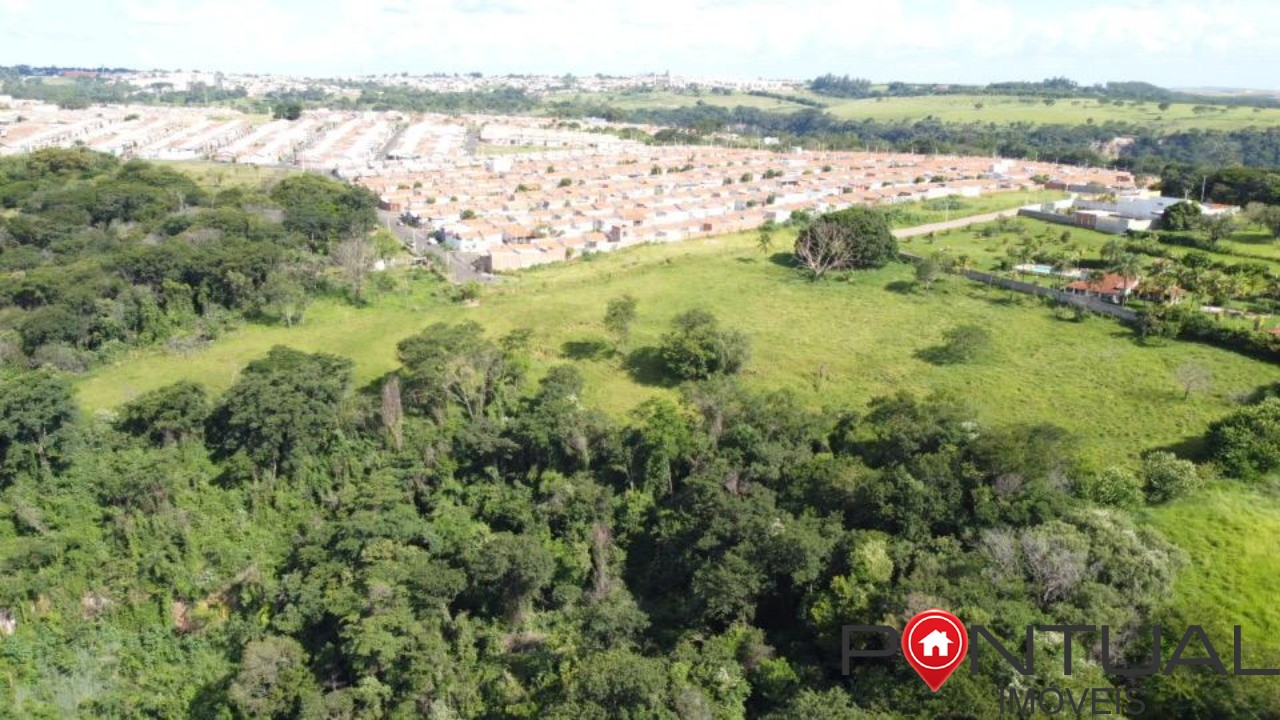 Área com 30.000m2 a venda em marilia. Venha visitar!