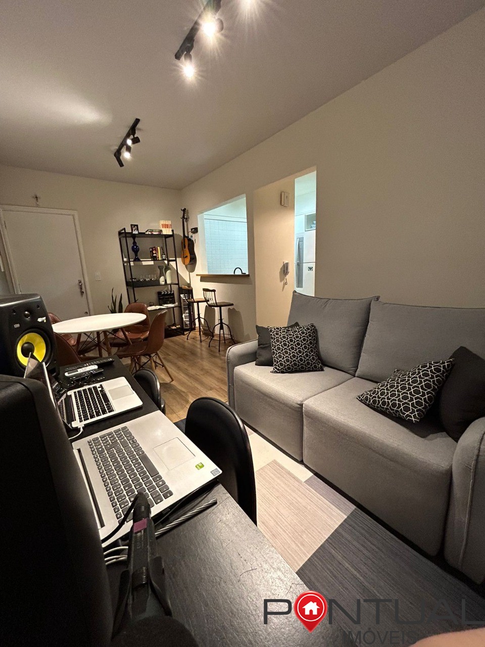 Apartamento a venda mobiliado 1 quarto edifício amarilis mar