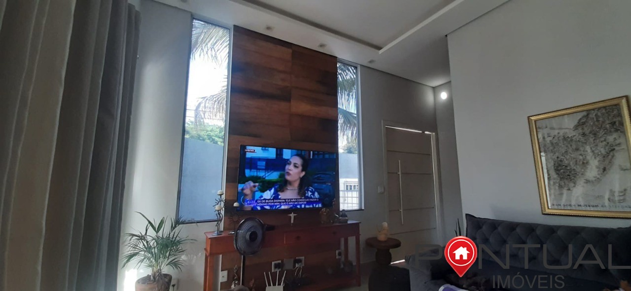 Imperdível oportunidade de adquirir casa com 3 quartos e 3 v
