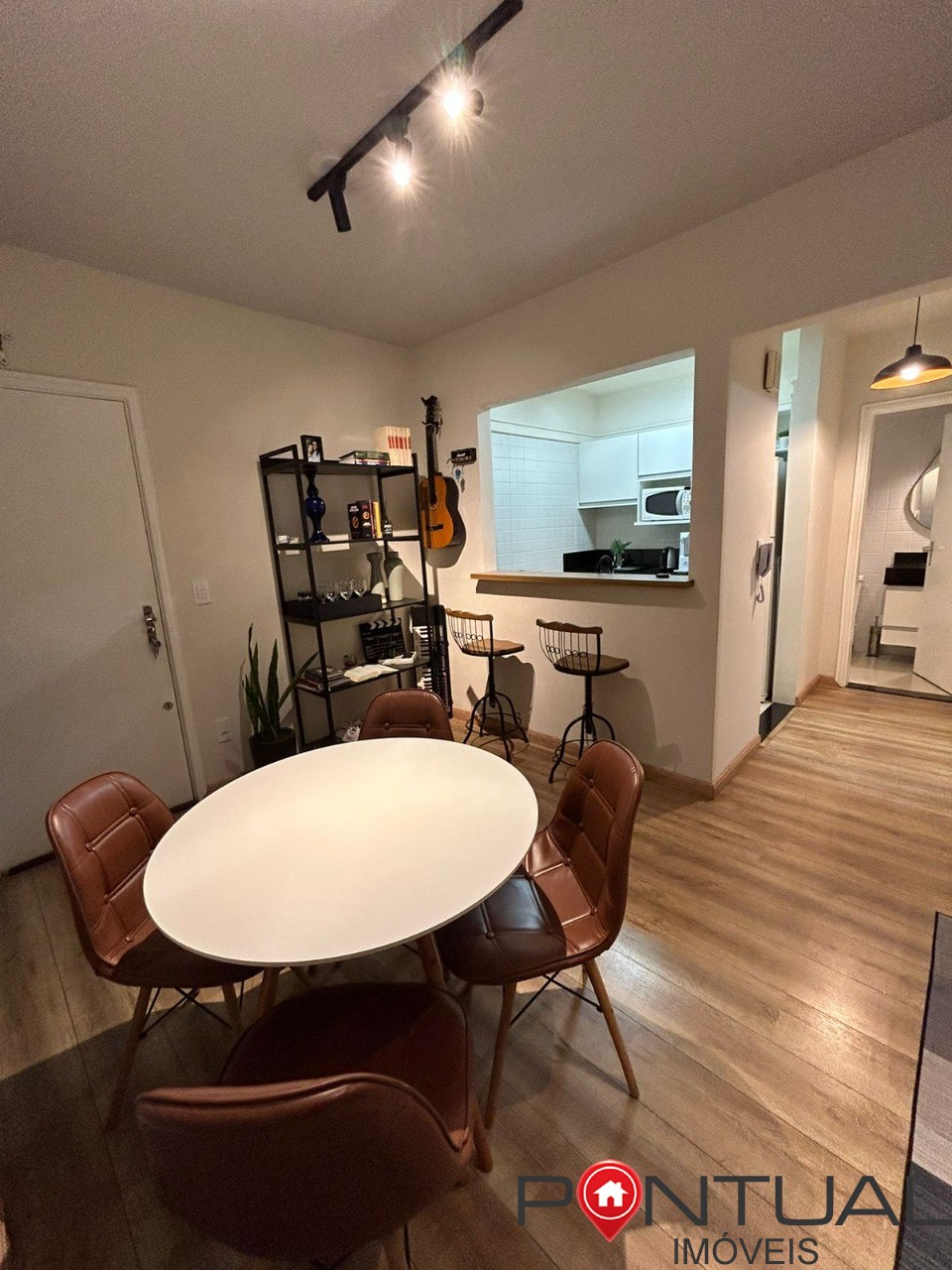 Apartamento a venda mobiliado 1 quarto edifício amarilis mar
