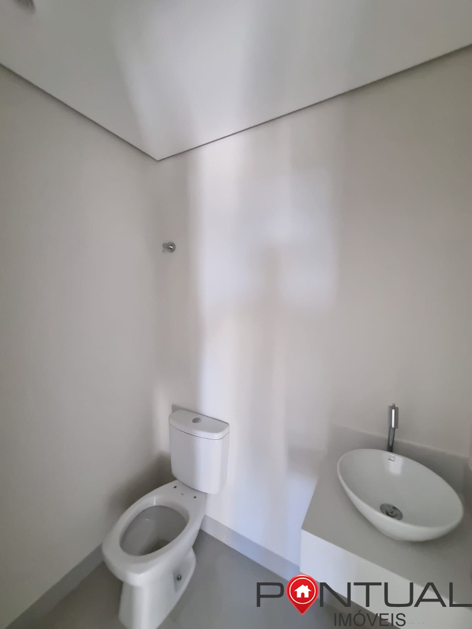 Apartamento de 3 quartos com suíte e 2 vagas na cidade de Marília-SP, bairro Barbosa: saiba mais!