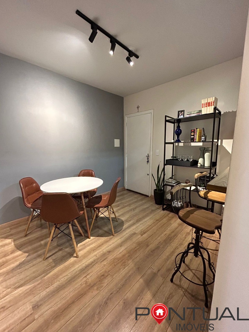 Apartamento a venda mobiliado 1 quarto edifício amarilis mar