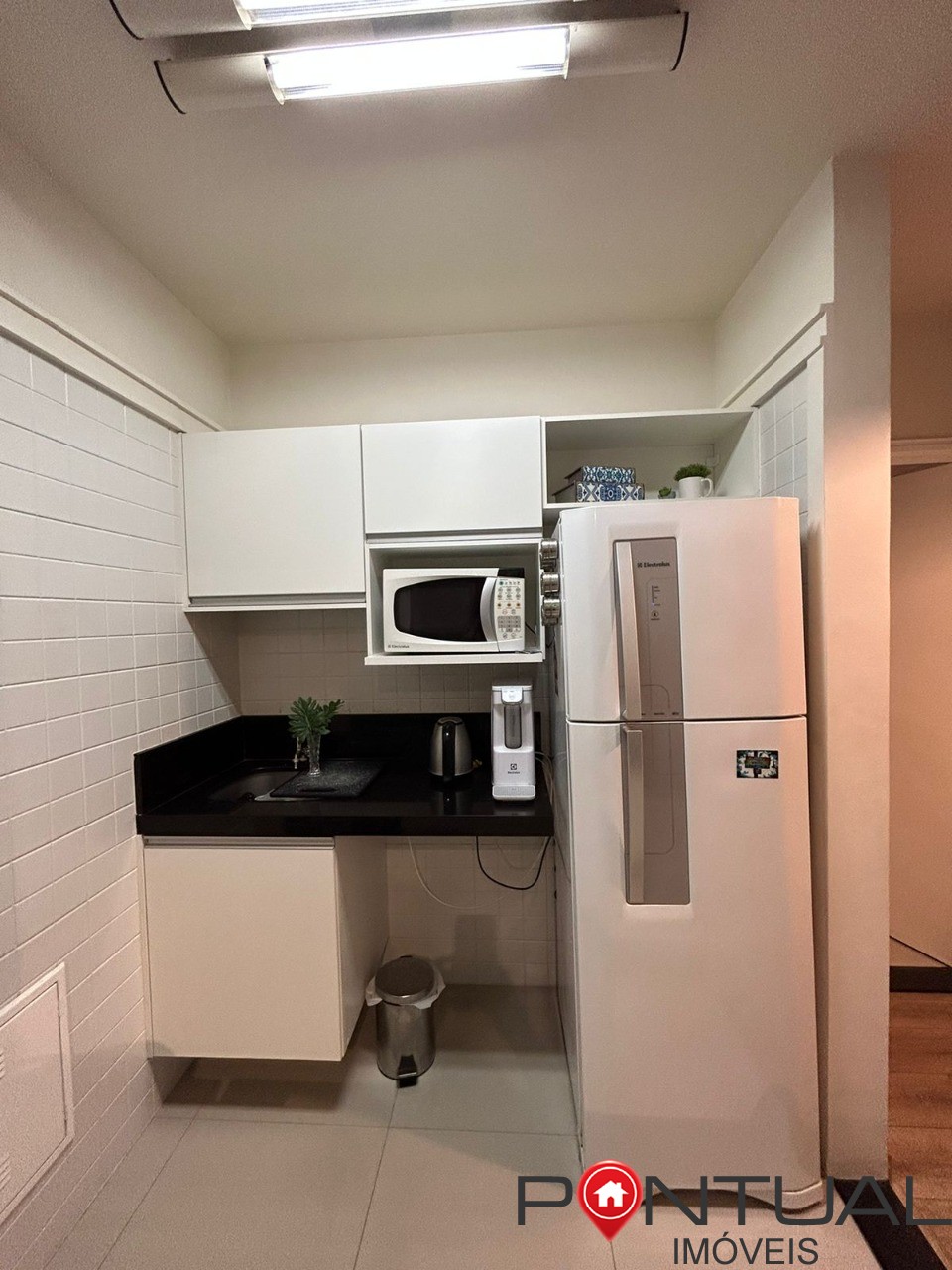 Apartamento a venda mobiliado 1 quarto edifício amarilis mar