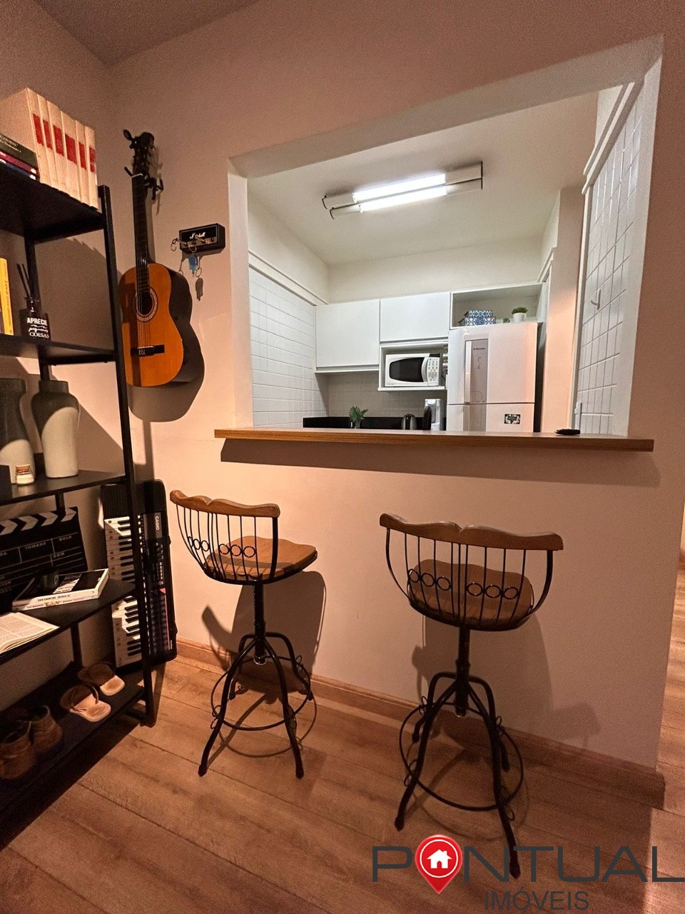 Apartamento a venda mobiliado 1 Quarto Edifício Amarilis Marília SP Próximo Santa Casa e Yara Clube Pontual Imóveis sua imobiliária em Marília