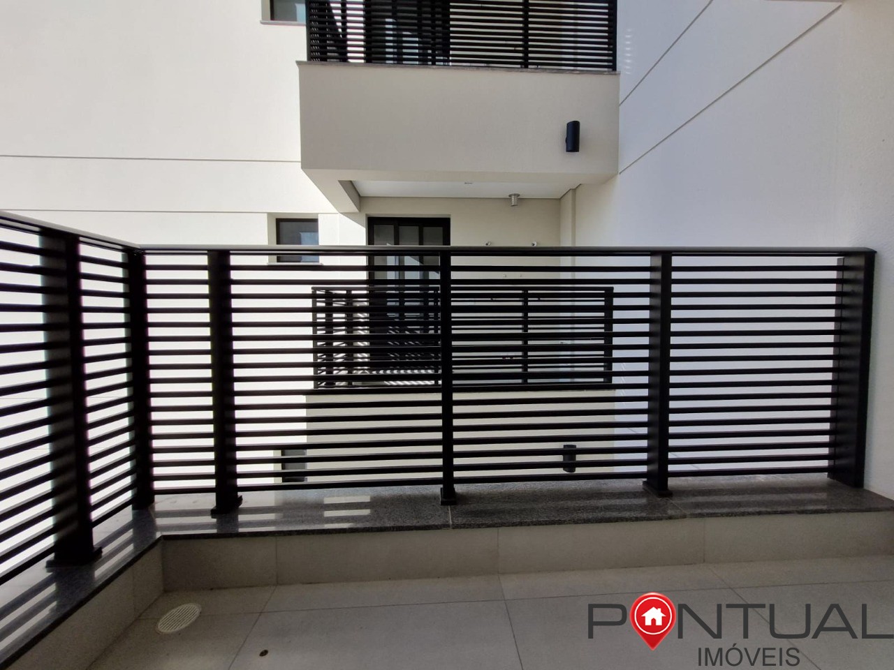 Apartamento de 3 quartos com suíte e 2 vagas na cidade de Marília-SP, bairro Barbosa: saiba mais!