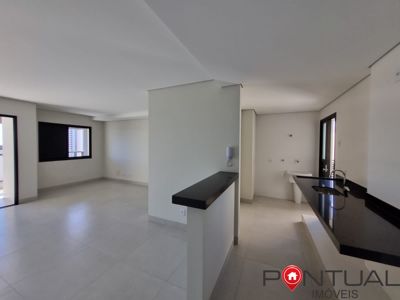 Apartamento de 3 quartos com suíte e 2 vagas na cidade de Marília-SP, bairro Barbosa: saiba mais!