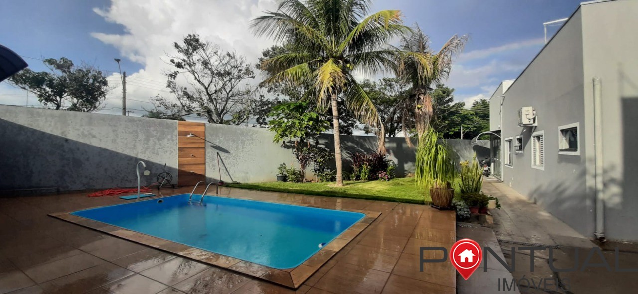 Imperdível oportunidade de adquirir casa com 3 quartos e 3 v