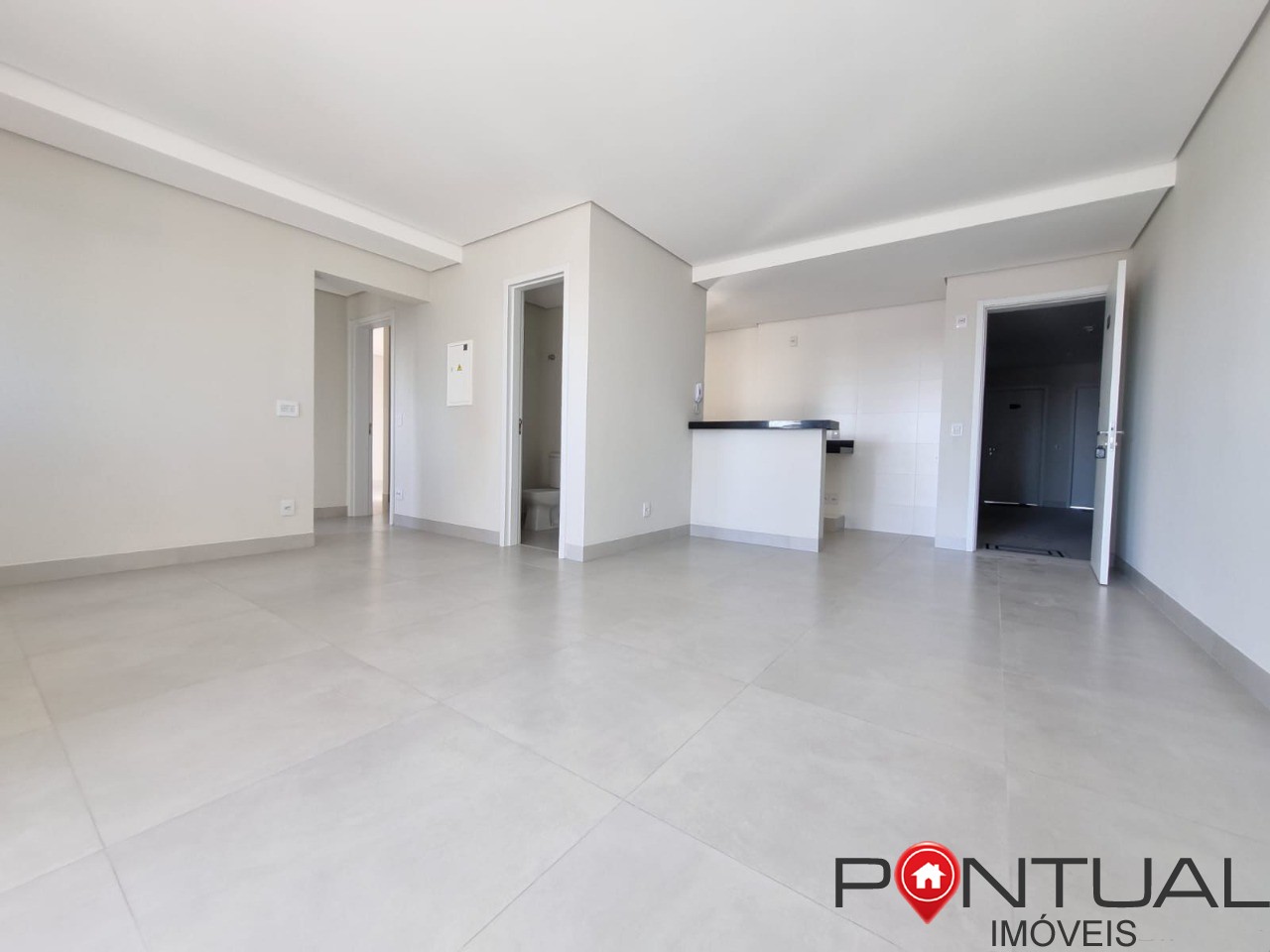 Apartamento de 3 quartos com suíte e 2 vagas na cidade de Marília-SP, bairro Barbosa: saiba mais!