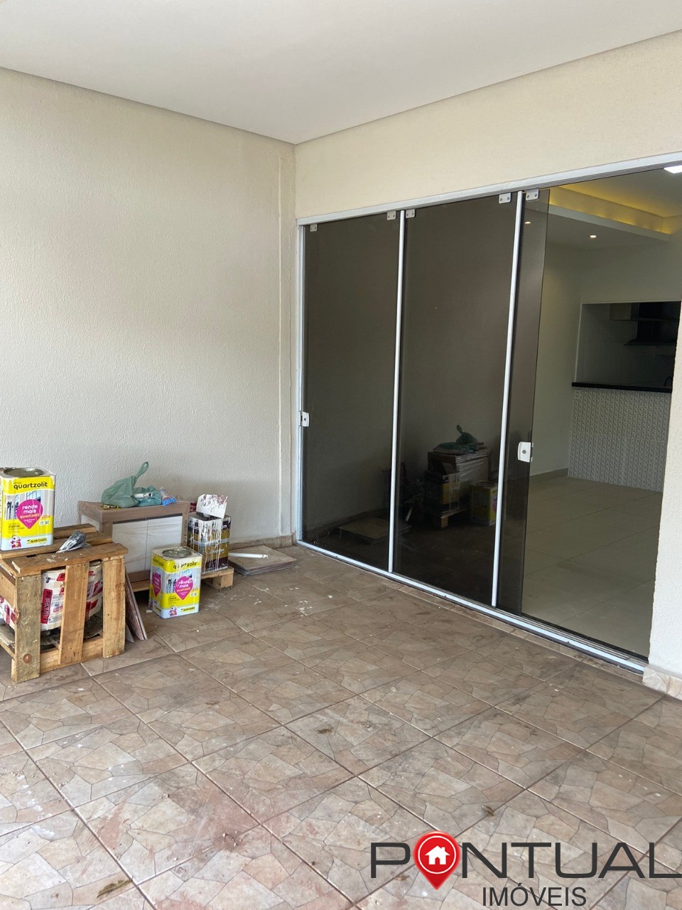 Casa para locação no Jardim América em Marília-SP: 3 quartos, 1 suíte, sala, banheiro e vaga de garagem!