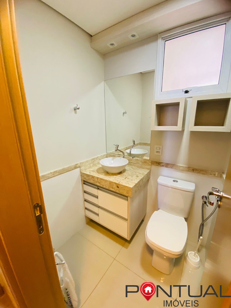Conheça agora este incrível apartamento para locação em marí