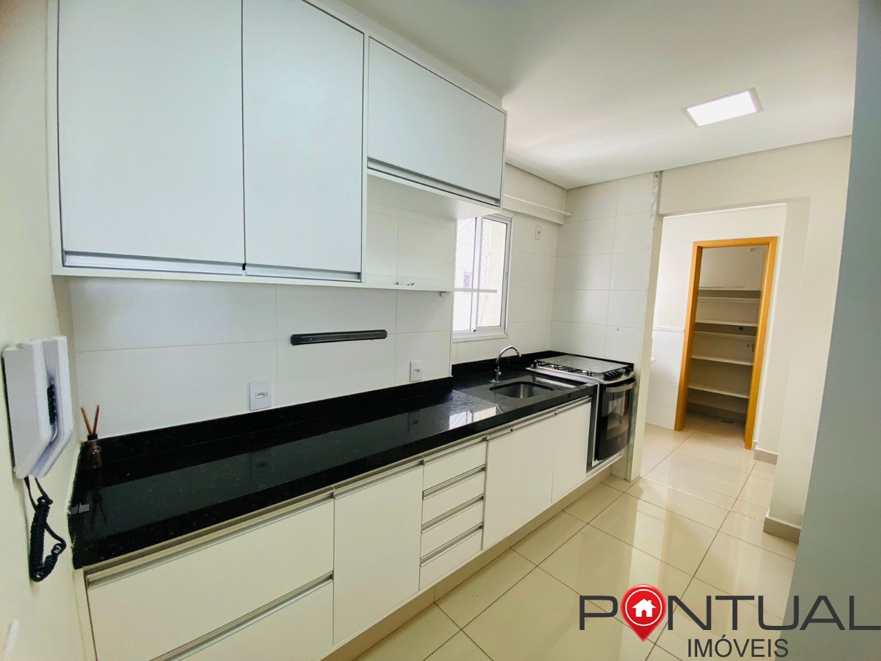 Conheça agora este incrível apartamento para locação em marí