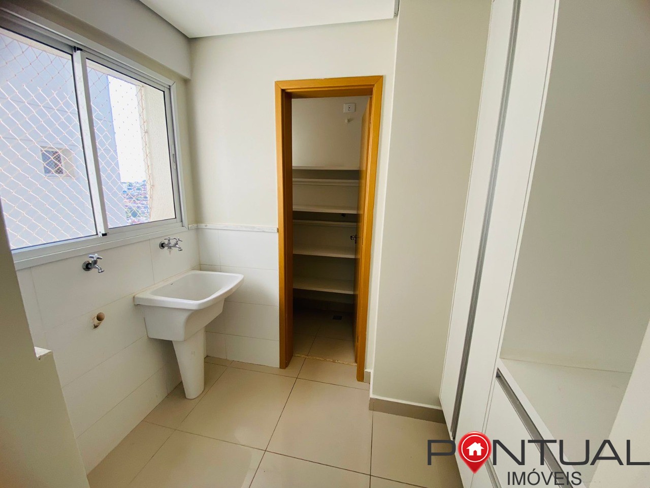 Conheça agora este incrível apartamento para locação em marí
