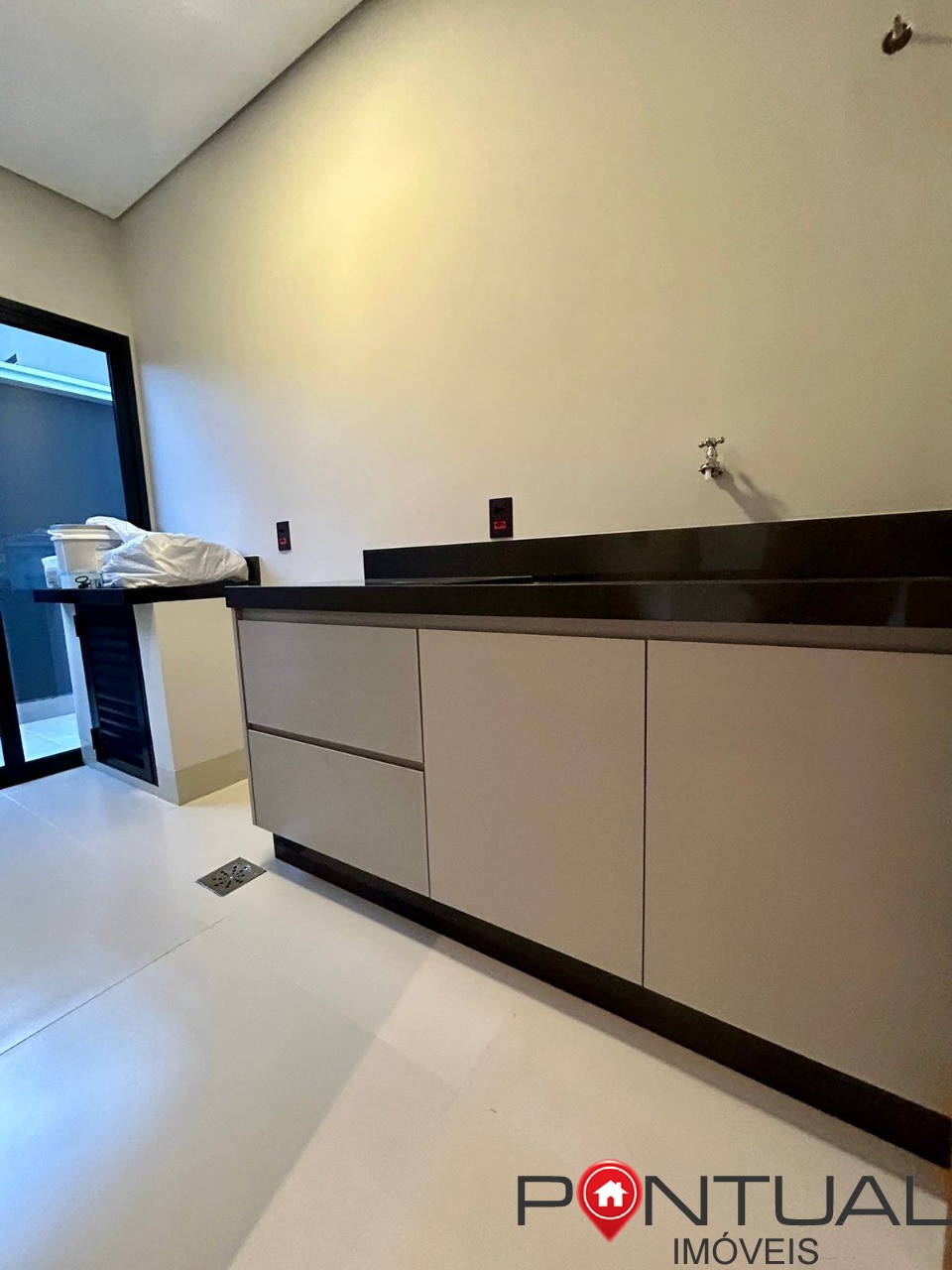 Casa à venda Marília Terras da Fazenda Casa luxo piscina 3 suítes closet aceita permuta Pontual Imóveis - sua imobiliária em Marília de confiança