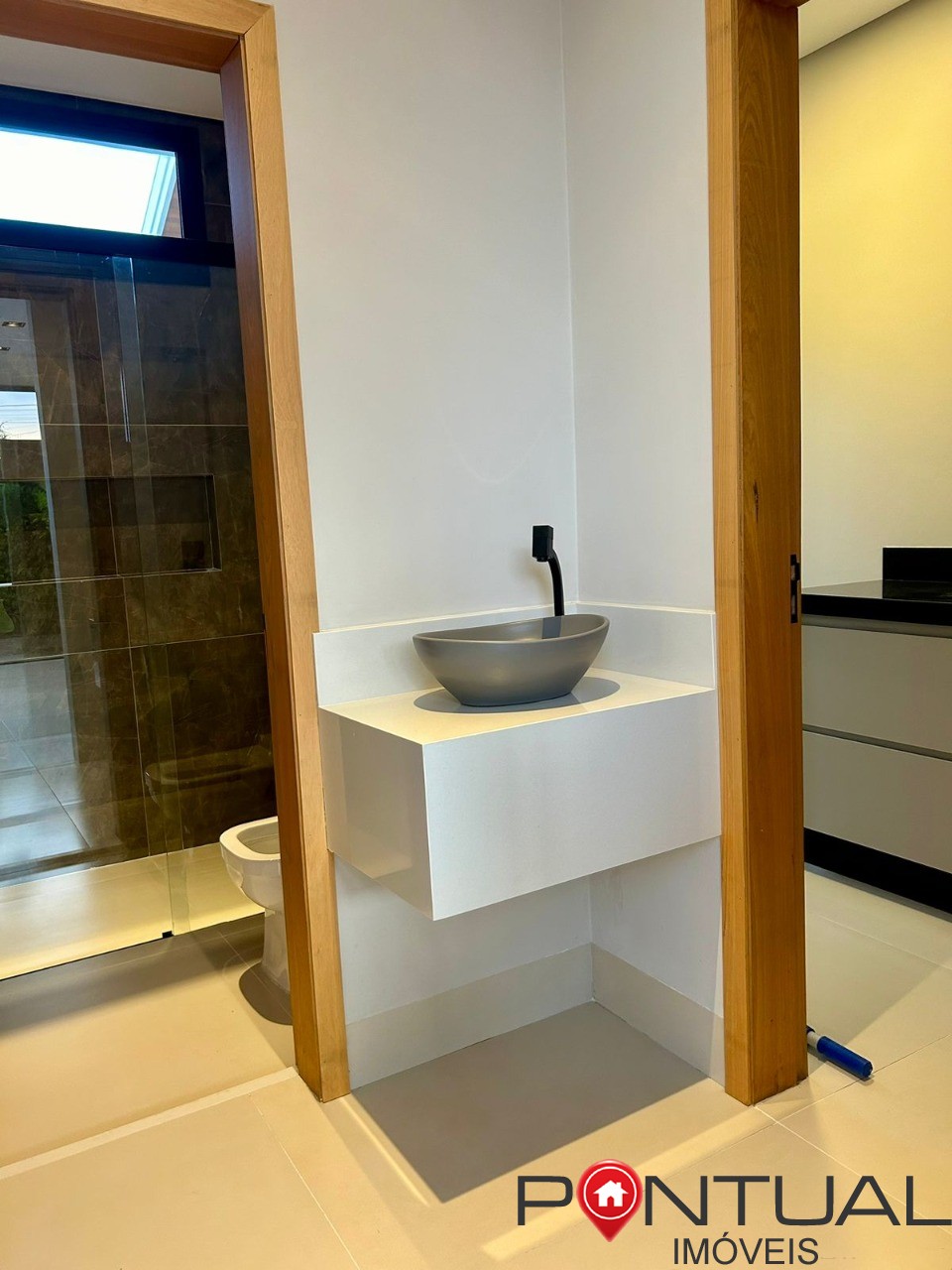 Casa à venda Marília Terras da Fazenda Casa luxo piscina 3 suítes closet aceita permuta Pontual Imóveis - sua imobiliária em Marília de confiança
