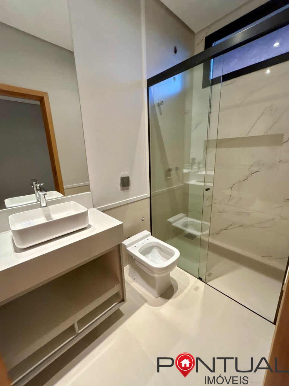 Casa à venda Marília Terras da Fazenda Casa luxo piscina 3 suítes closet aceita permuta Pontual Imóveis - sua imobiliária em Marília de confiança