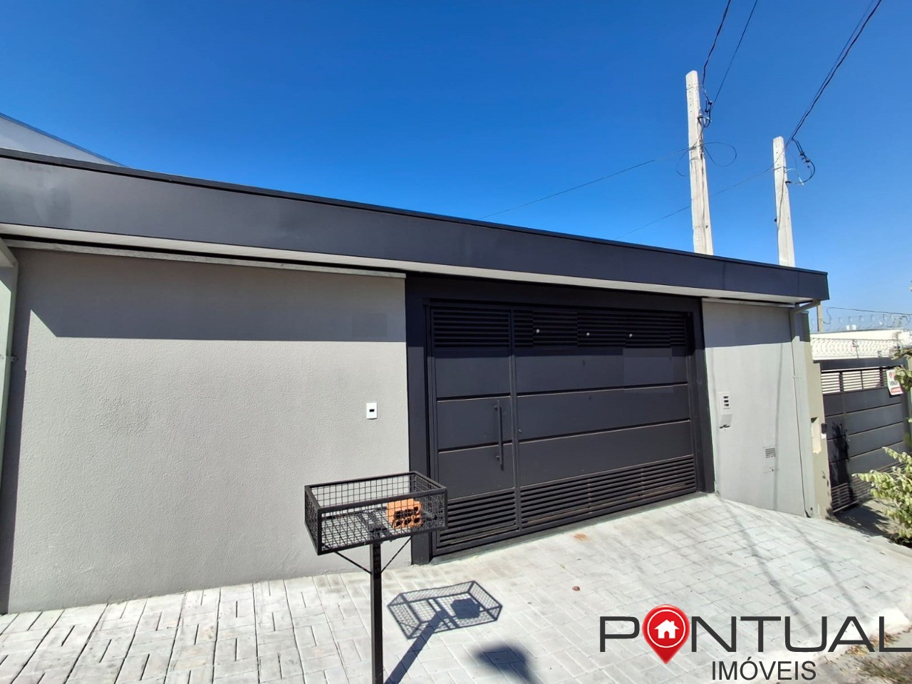 Casa nova à venda em Marília, próxima ao centro. Agende uma visita com sua imobiliária em Marília de confiança Pontual Imóveis