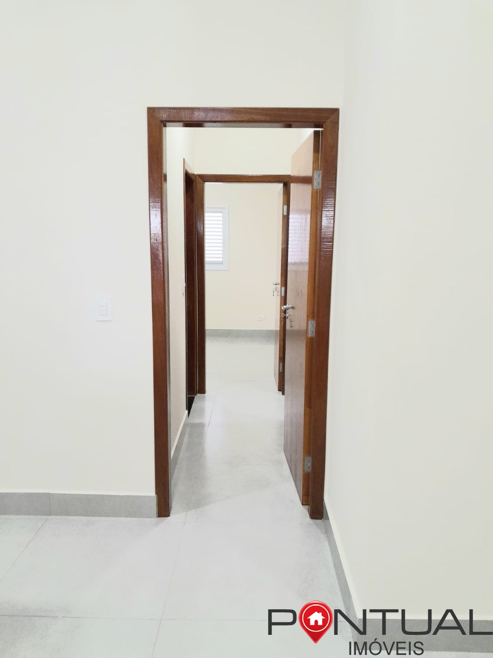 Casa nova à venda em Marília, próxima ao centro. Agende uma visita com sua imobiliária em Marília de confiança Pontual Imóveis