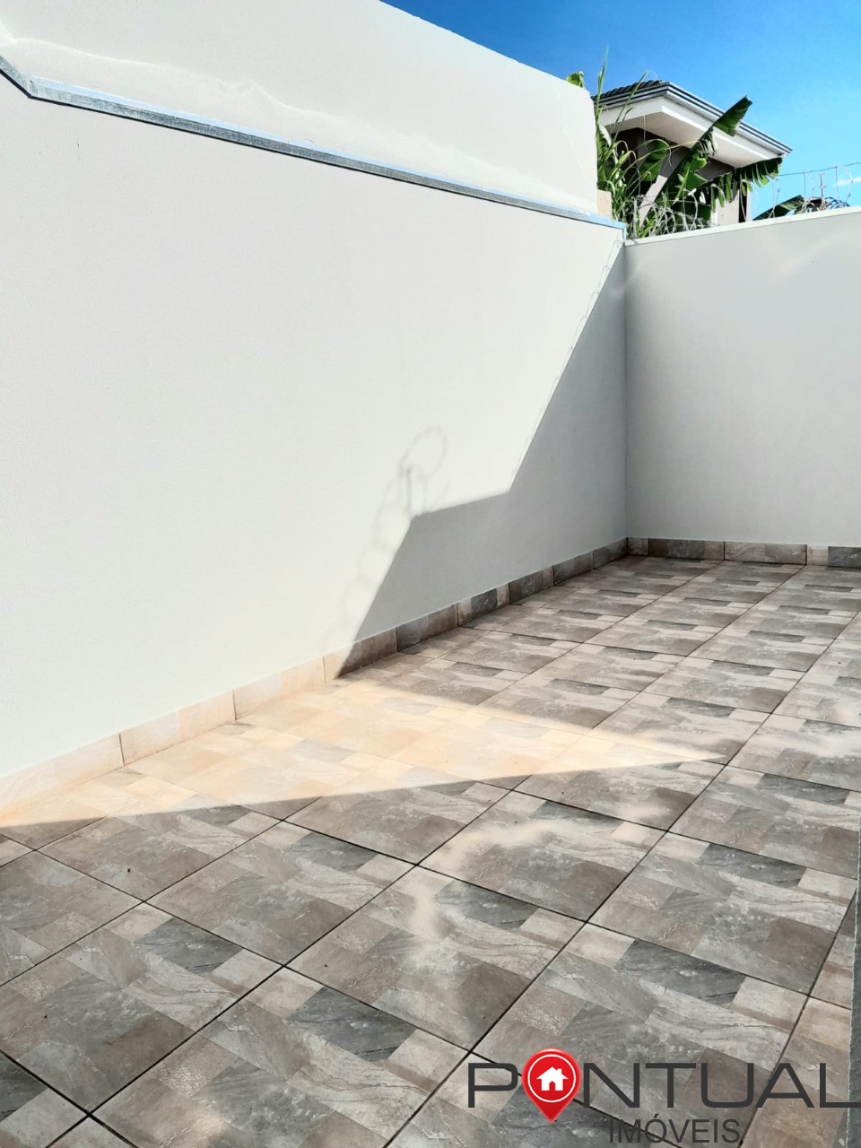 Casa nova à venda em Marília, próxima ao centro. Agende uma visita com sua imobiliária em Marília de confiança Pontual Imóveis
