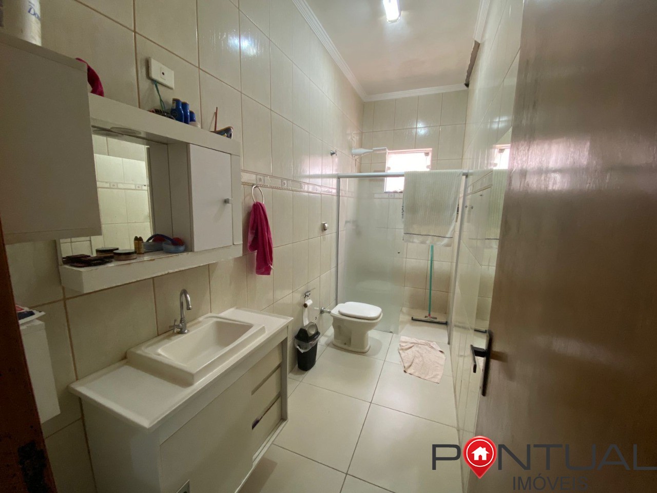 Casa à venda em marília na região do bairro palmital. Agende