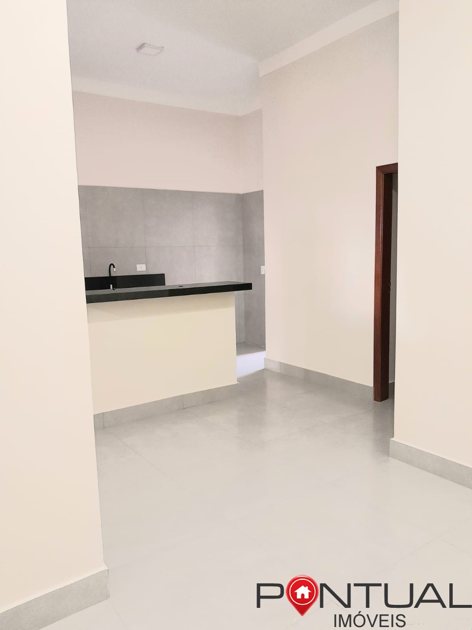 Casa nova à venda em Marília, próxima ao centro. Agende uma visita com sua imobiliária em Marília de confiança Pontual Imóveis