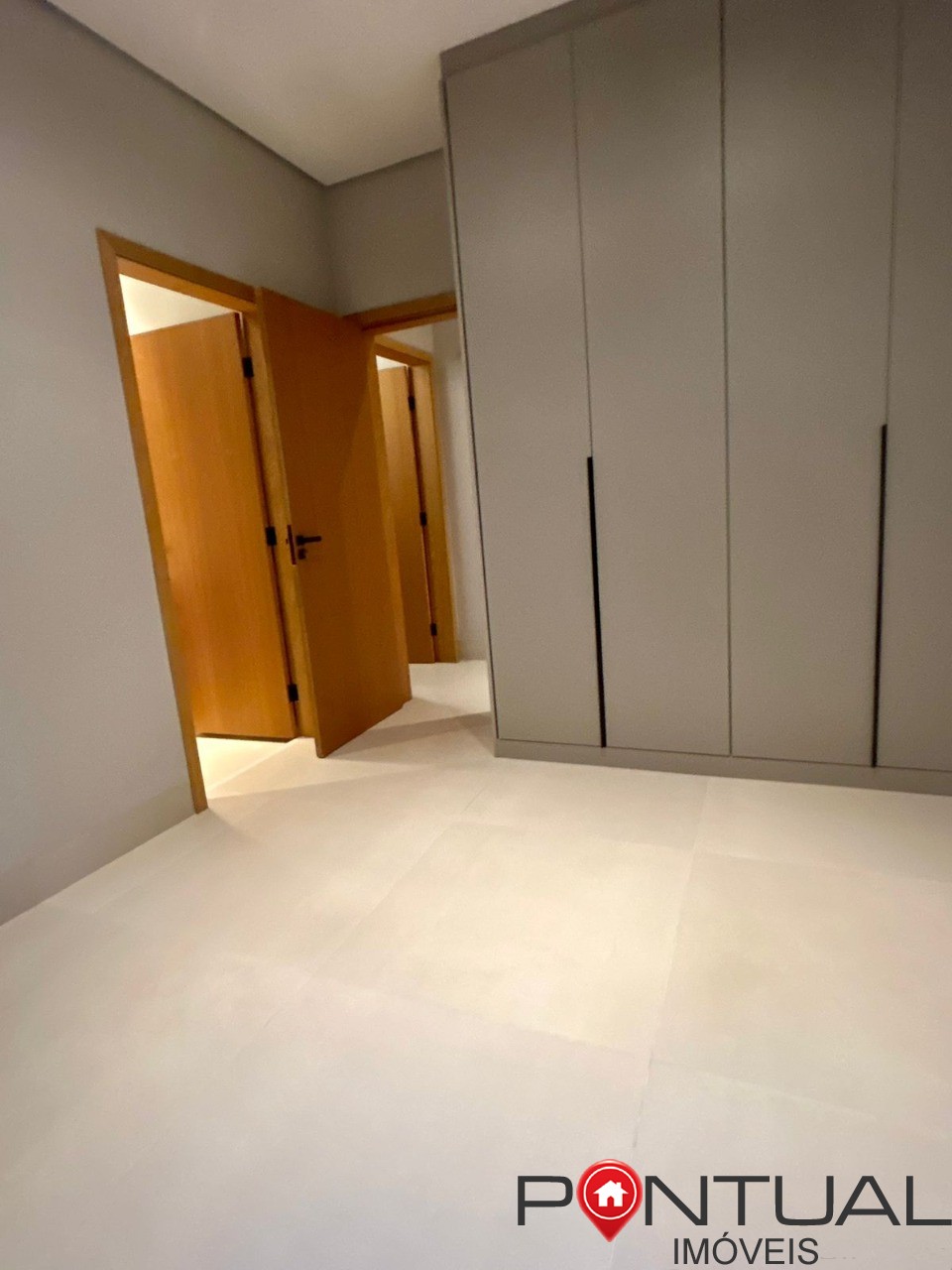 Casa à venda Marília Terras da Fazenda Casa luxo piscina 3 suítes closet aceita permuta Pontual Imóveis - sua imobiliária em Marília de confiança