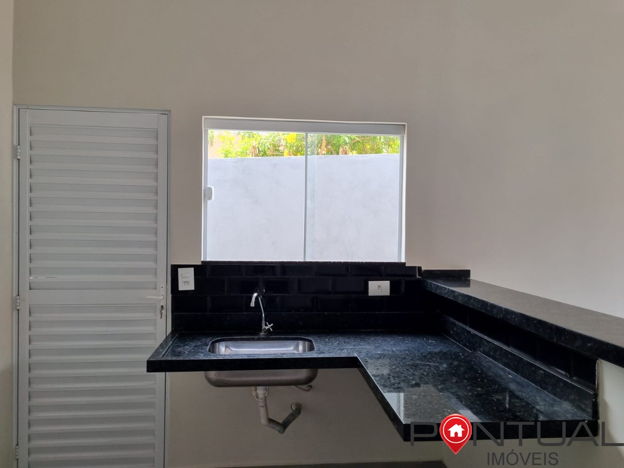 Casa com 2 quartos à venda em marília na zona oeste. Agende 