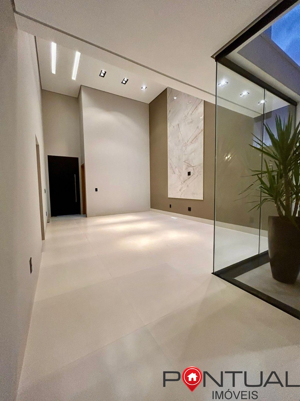 Casa à venda Marília Terras da Fazenda Casa luxo piscina 3 suítes closet aceita permuta Pontual Imóveis - sua imobiliária em Marília de confiança