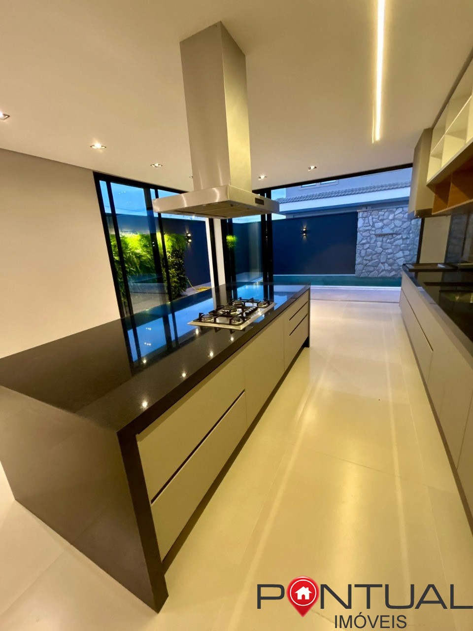 Casa à venda Marília Terras da Fazenda Casa luxo piscina 3 suítes closet aceita permuta Pontual Imóveis - sua imobiliária em Marília de confiança