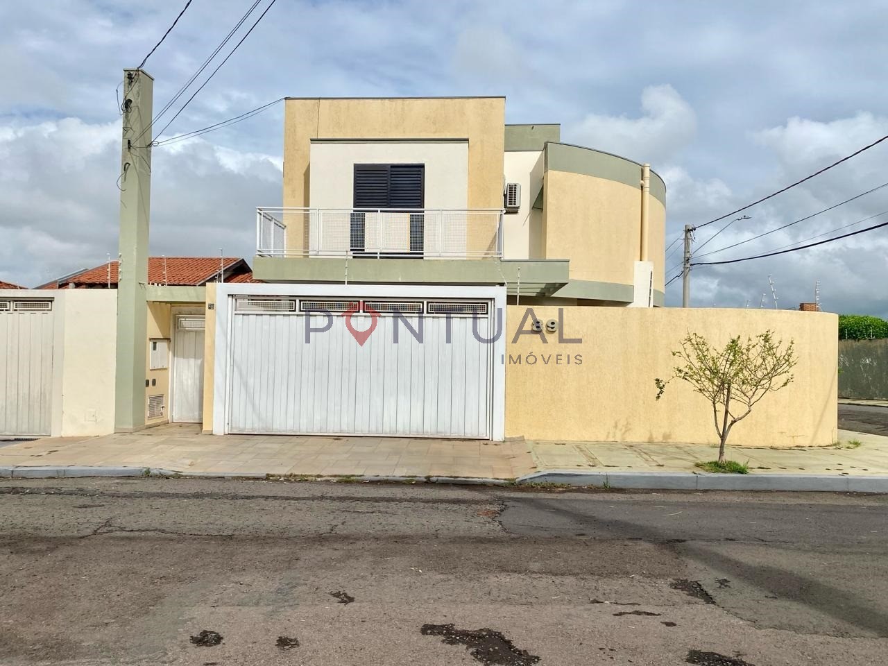 Casa para alugar em marília-sp, jardim acapulco. Venha coonh