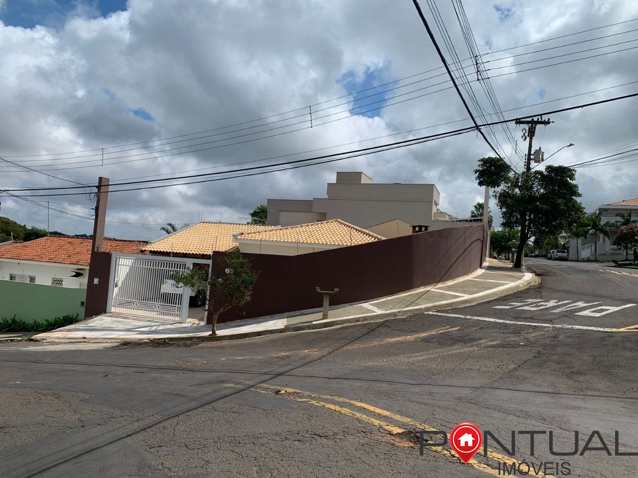 Casa à venda parque das esmeraldas marília sp - imobiliária 