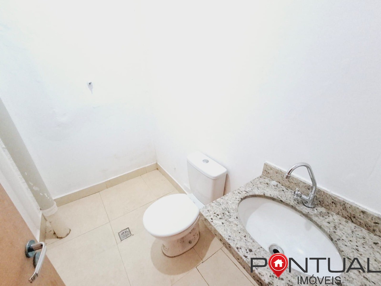 Barracão Comercial à Venda e para alugar no Bairro Marília. Confira!