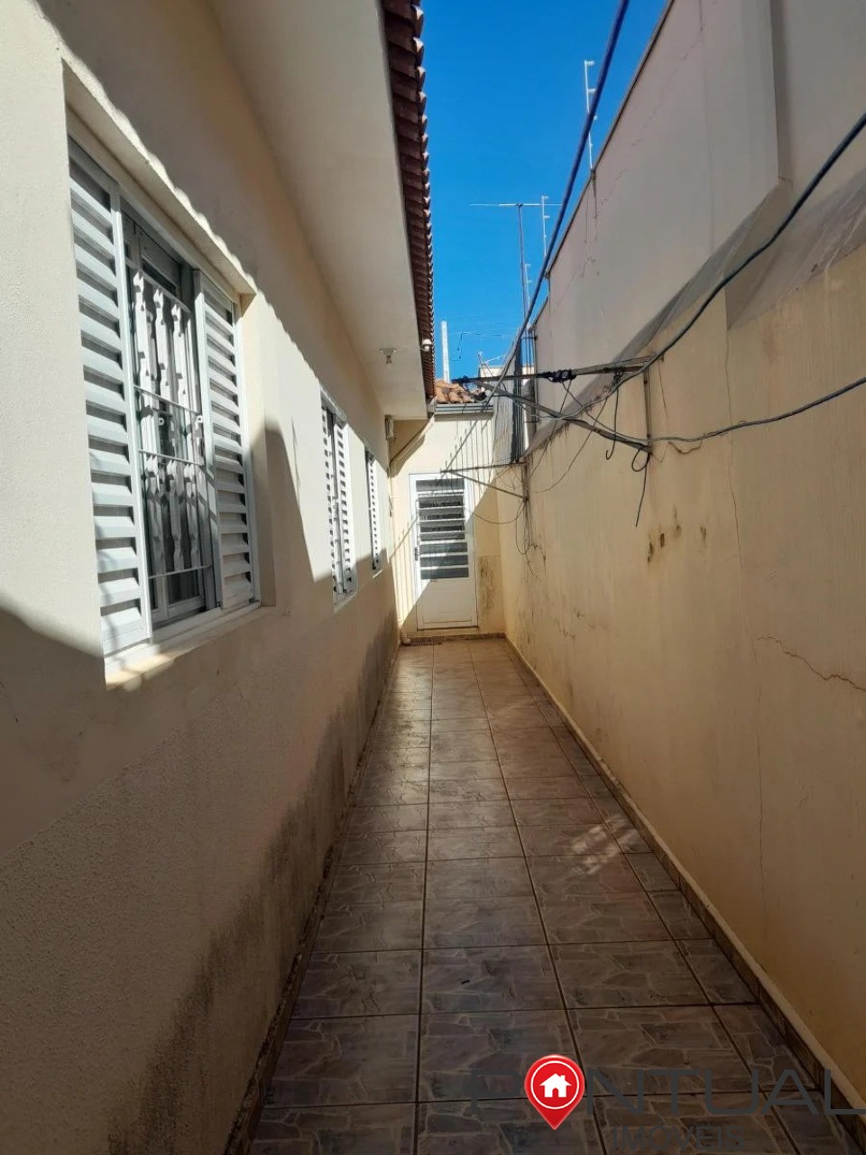 Imperdível casa à venda em marília-sp no bairro parque são j