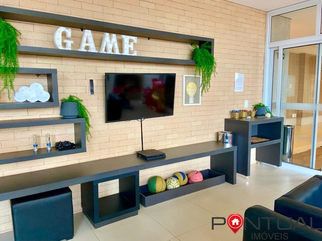 Apartamento de luxo à venda em Marília-SP, Jardim São Geraldo: 3 quartos, 3 suítes, 1 sala, 4 banheiros, 2 vagas de garagem, 145,50 m².