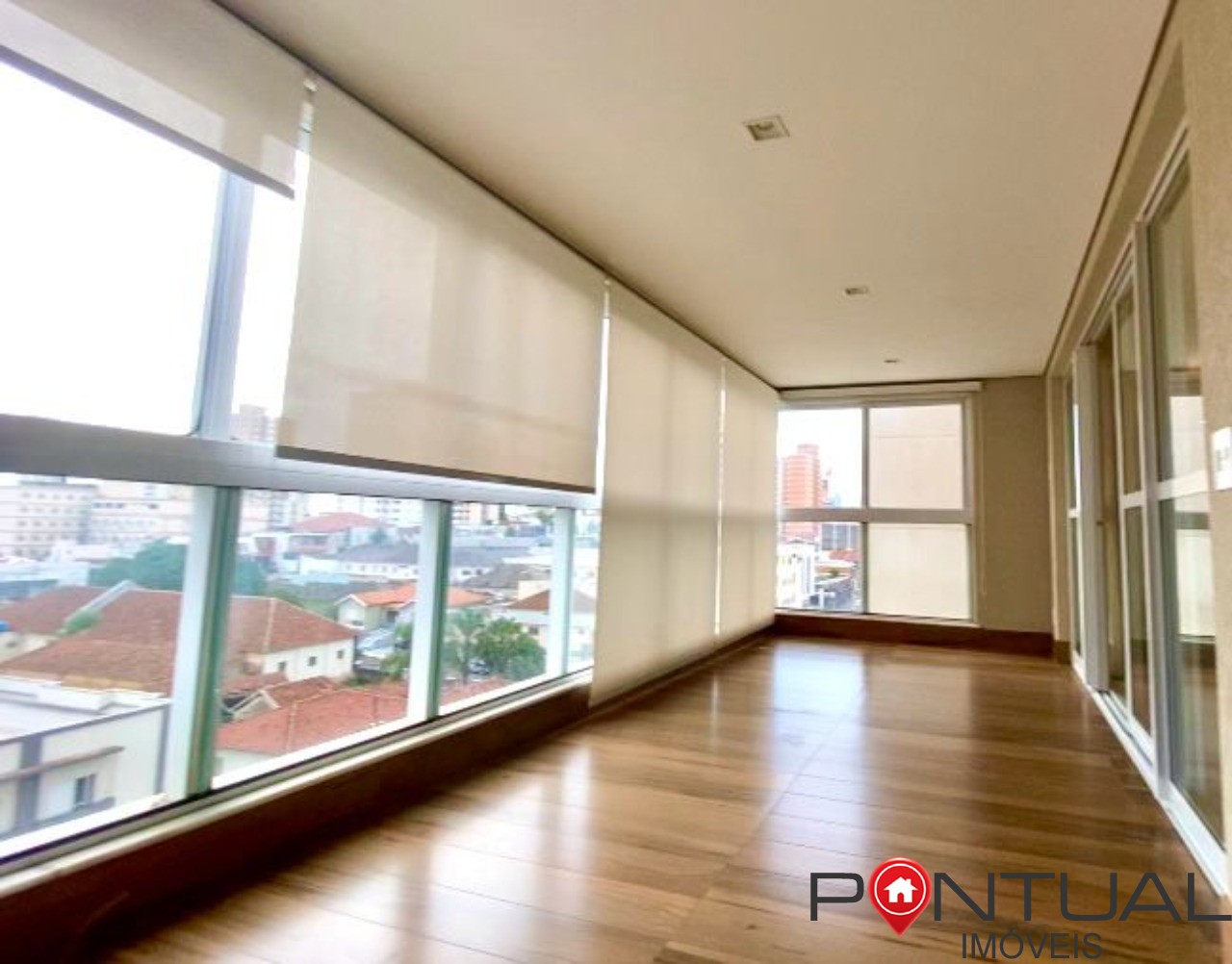 Apartamento de luxo à venda em Marília-SP, Jardim São Geraldo: 3 quartos, 3 suítes, 1 sala, 4 banheiros, 2 vagas de garagem, 145,50 m².