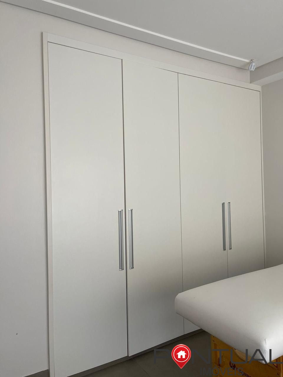 Aluguel de sala comercial de 25m² no jardim maria izabel - m