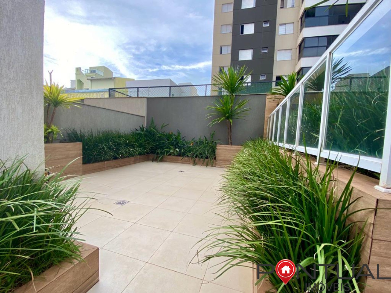 Apartamento de luxo à venda em Marília-SP, Jardim São Geraldo: 3 quartos, 3 suítes, 1 sala, 4 banheiros, 2 vagas de garagem, 145,50 m².