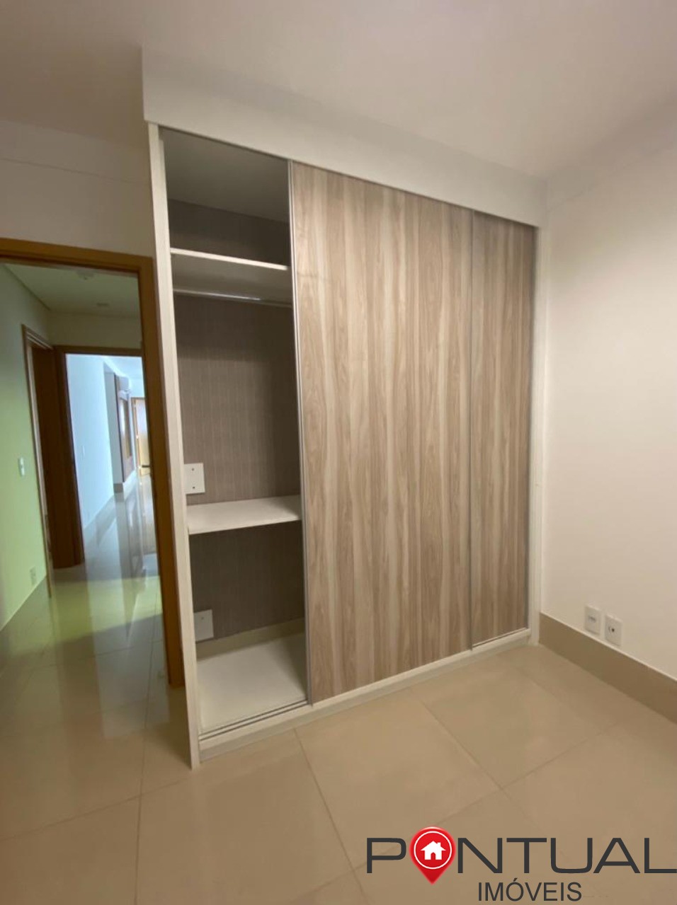 Apartamento de luxo à venda em Marília-SP, Jardim São Geraldo: 3 quartos, 3 suítes, 1 sala, 4 banheiros, 2 vagas de garagem, 145,50 m².