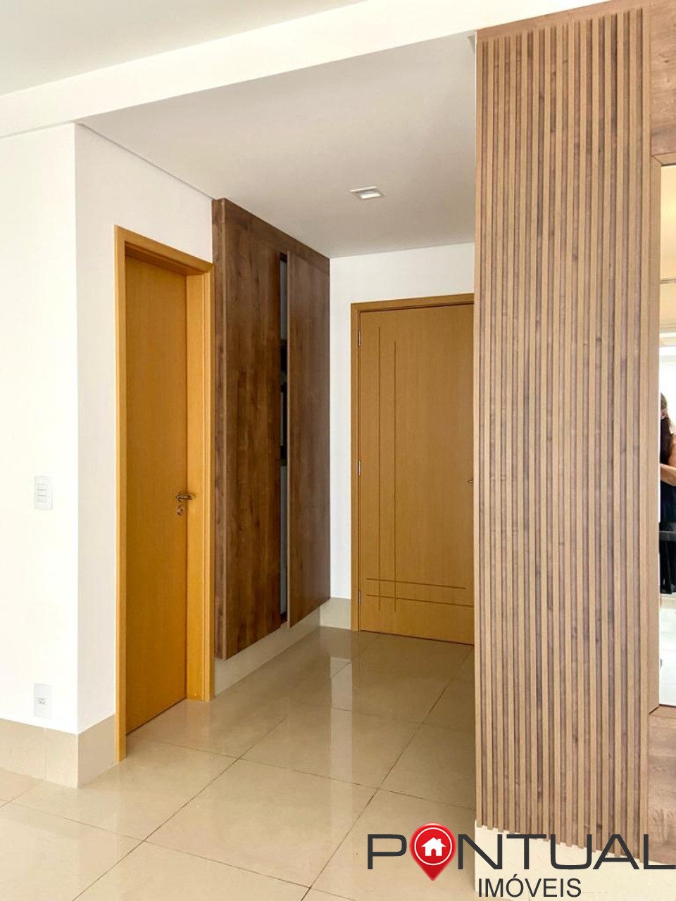 Apartamento de luxo à venda em Marília-SP, Jardim São Geraldo: 3 quartos, 3 suítes, 1 sala, 4 banheiros, 2 vagas de garagem, 145,50 m².