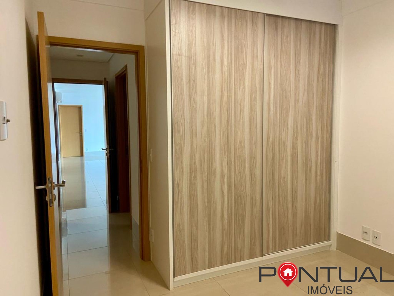 Apartamento de luxo à venda em Marília-SP, Jardim São Geraldo: 3 quartos, 3 suítes, 1 sala, 4 banheiros, 2 vagas de garagem, 145,50 m².