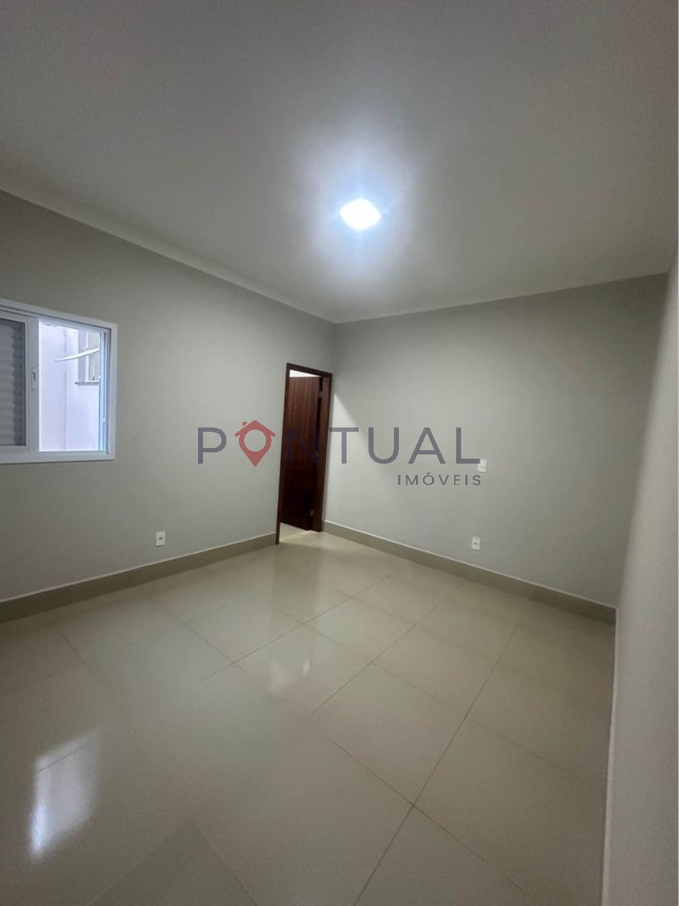 Casa à venda em Marília na região do Palmital. Saiba mais!