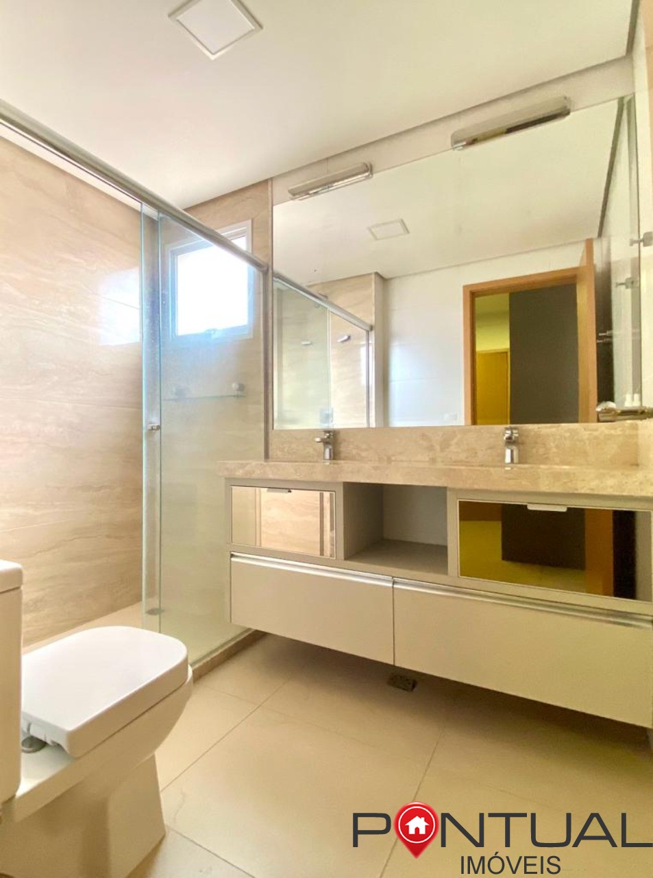 Apartamento de luxo à venda em Marília-SP, Jardim São Geraldo: 3 quartos, 3 suítes, 1 sala, 4 banheiros, 2 vagas de garagem, 145,50 m².