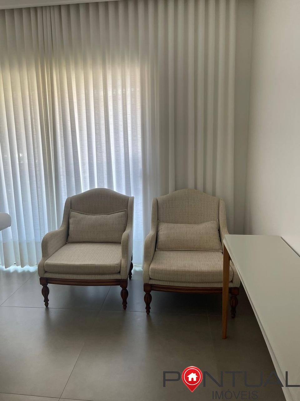 Aluguel de sala comercial de 25m² no jardim maria izabel - m